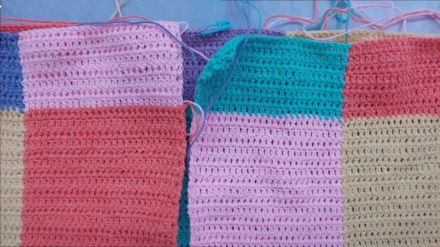 Cárdigan tejido en una sola pieza a crochet----patchwork смотреть онлайн