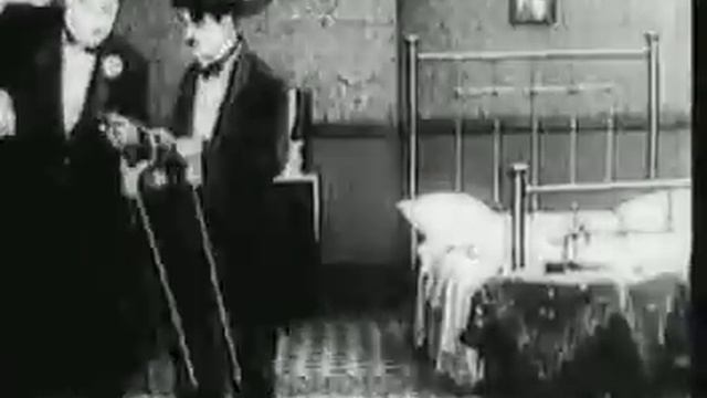 Charlie Chaplin - The Rounders 1914