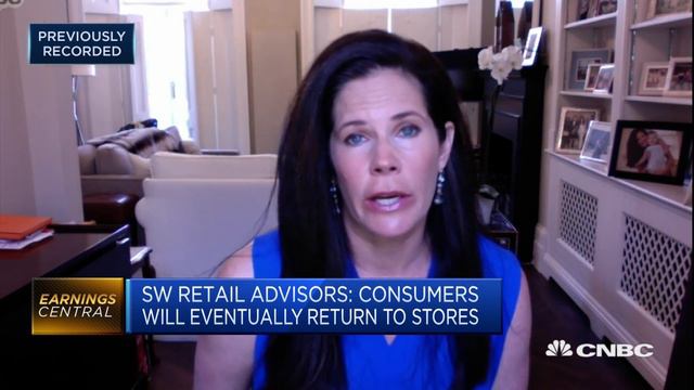 Small retailers really at risk amid coronavirus crisis, expert says | Squawk Box Europe смотреть онлайн