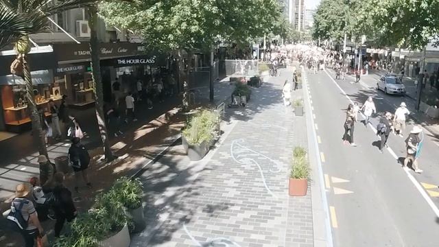Destiny Church Congregation march with Rainbow counter-demonstrators following смотреть онлайн