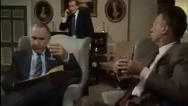 Former PM's memoirs - Yes, Prime Minister - BBC comedy смотреть онлайн