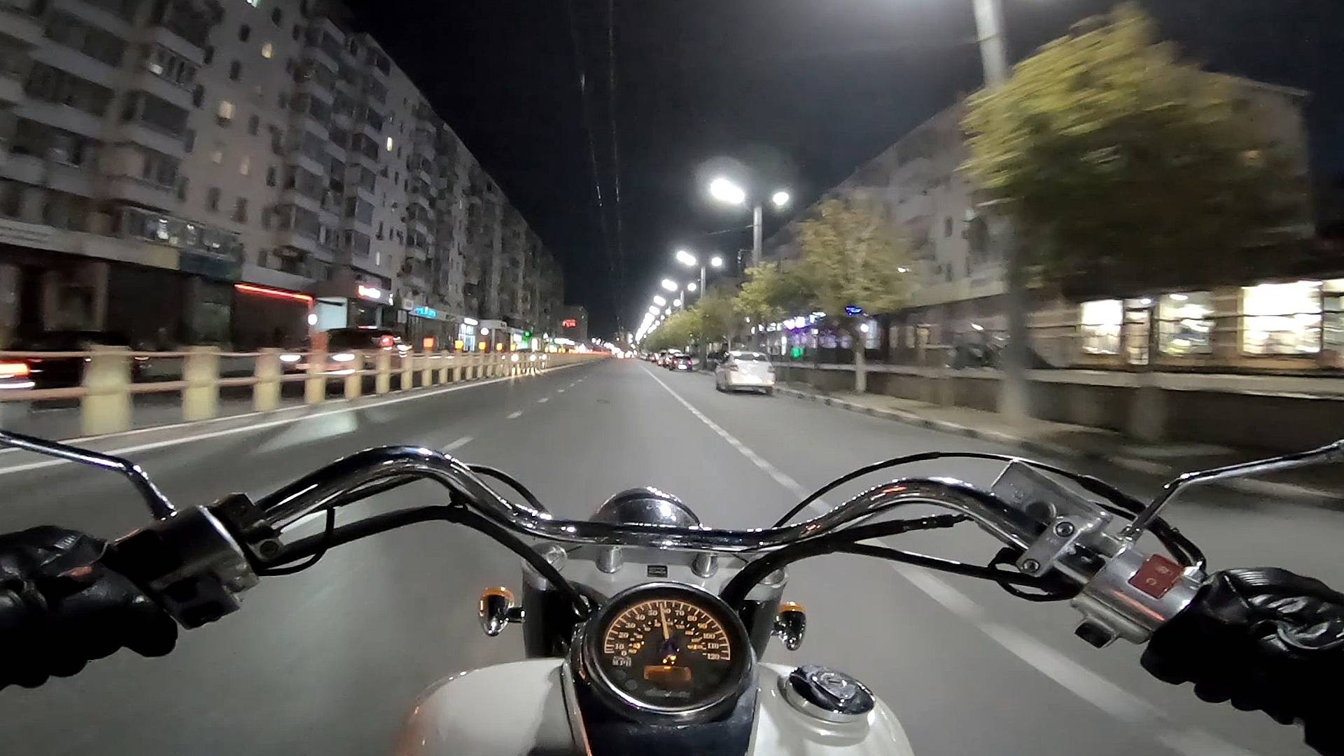 Езда на мотоцикле Honda Shadow Aero 750 #19 || Ночная поездка