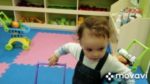 Игровая детская  комната городок. Шарики, лабиринты, батуты в торговом центре!