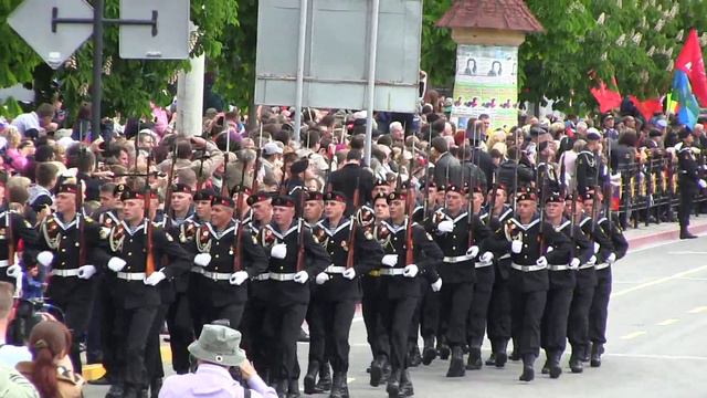 Керчь. Парад 9 мая 2014 г. смотреть онлайн