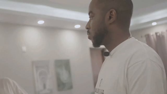 Lycéen et Sneakerhead ! Sneakers Faces - Episode 2 смотреть онлайн