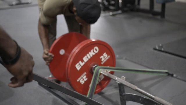 LAST DEADLIFT SESSION BEFORE MAJOR COMPETITION! смотреть онлайн