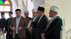 27.09.24г. Прощание с  Мансур хазратом в мечети Аль Марджани.