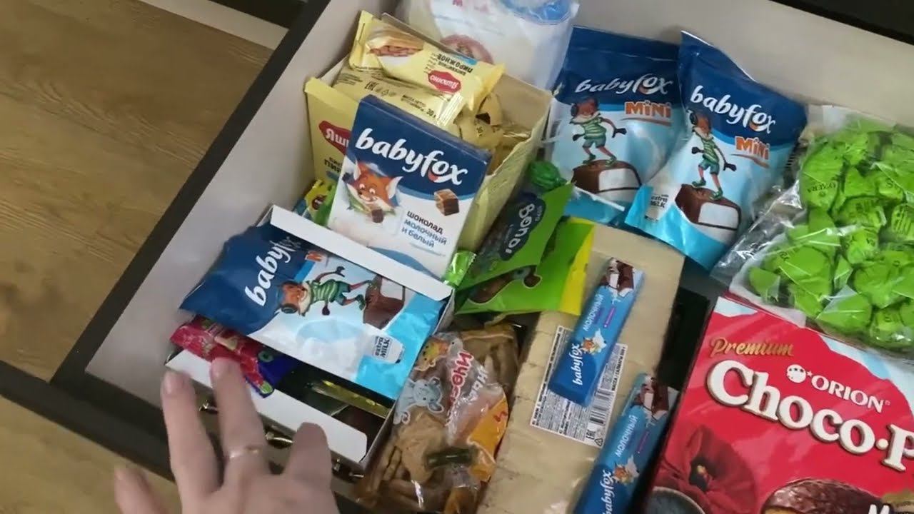 Коробка сладостей. Открываем посылку смотреть онлайн