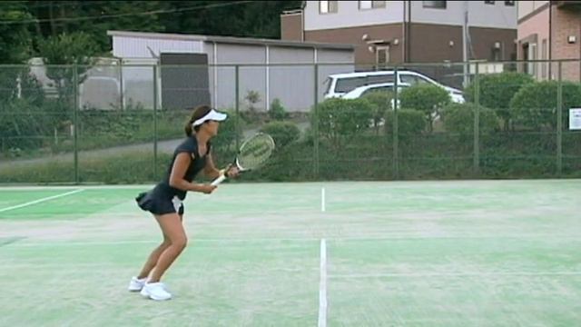 Forehand drive volley technique by Miki MIYAMURA フォアハンドドライブボレー смотреть онлайн
