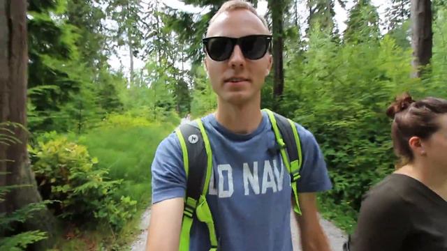 WE'RE FLYING TO CANADA! (Vancouver first impressions) смотреть онлайн