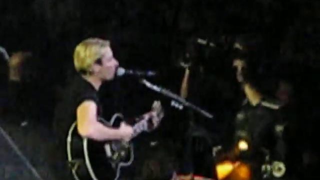 Nickelback ~ Friends In Low Places.If Today Was Your Last Day ~ Prudential Center ~ 29Sept10 смотреть онлайн