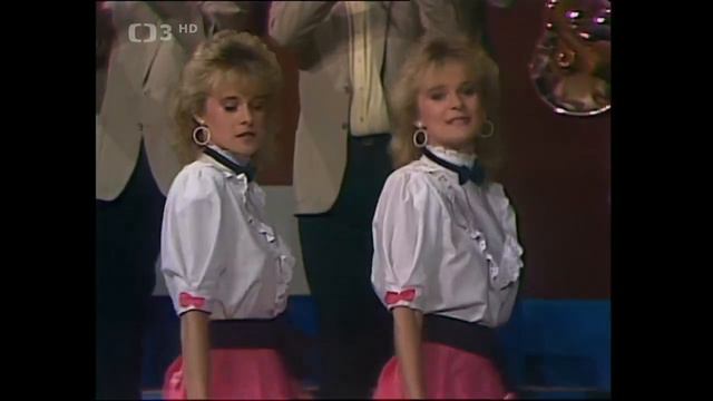 Kapelo, hraj! ❖ Setkání dechových orchestrů v pražské Sportovní hale (1990) смотреть онлайн