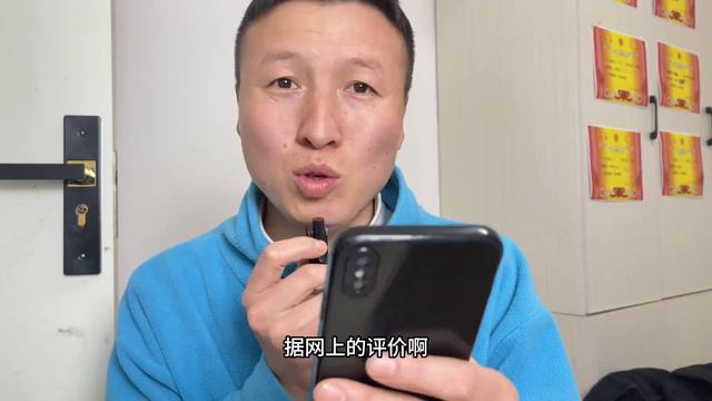义乌下起了冰雹像鸡蛋大小好多车，都被砸成了窟窿，这是天灾！ смотреть онлайн