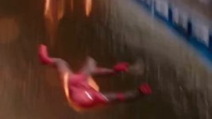 человек паук вдали от дома