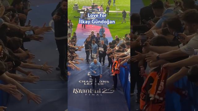 Love for Ilkay Gundogan in his last game for Manchester City смотреть онлайн