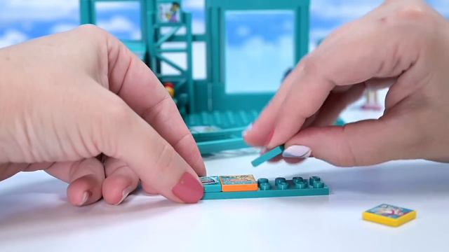 Finally! It's the Boombox Fam! And the very last Too Much Turquoise build challenge смотреть онлайн