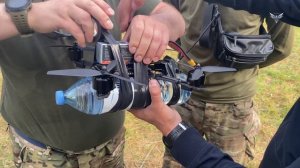 Коротко о том, как проходят практические занятия у будущих операторов дронов. 🚀