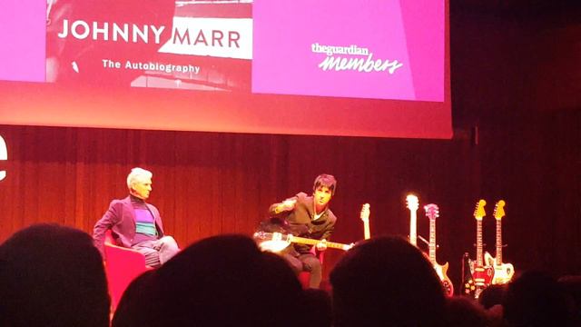 Johnny Marr - That Joke Isn't Funny Anymore - Last Night I Dreamt Somebody Loved Me - Live - смотреть онлайн