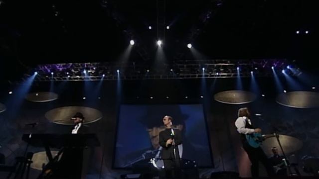 Bee Gees - Closer Than Close (Live In Las Vegas, 1997 - One Night Only)