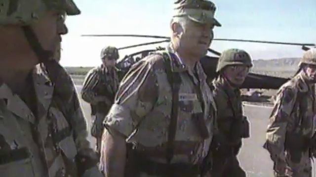 General Norman Schwarzkopf going to receive the Iraqi surrender after the Gulf War смотреть онлайн
