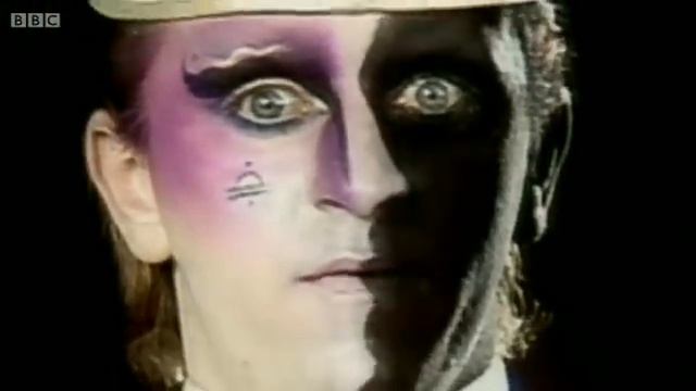 Steve Strange’s Funeral (1959-2015)  - Wales Today 3.12.15