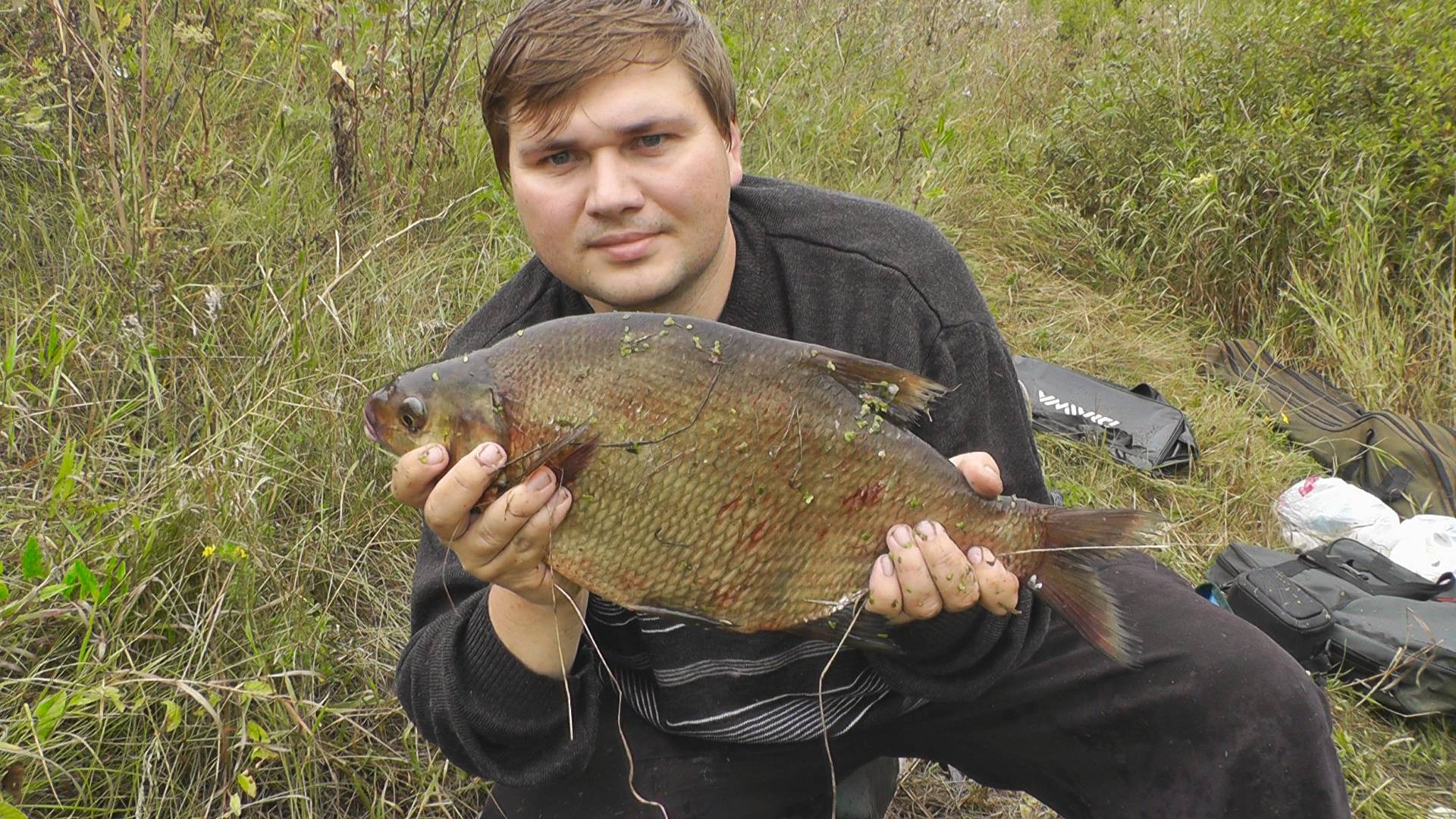 Такие рыбалки не забываются. Попал на жор леща смотреть онлайн