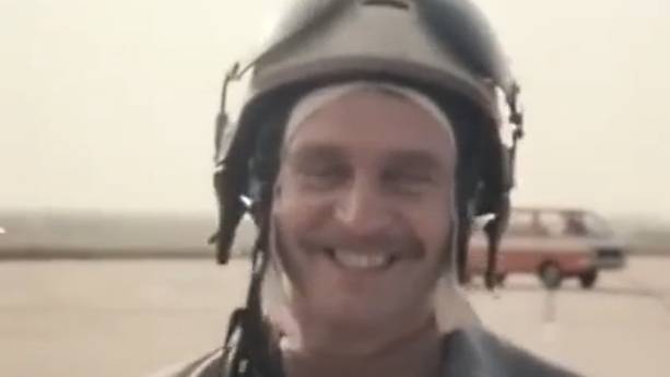 Ю.Визбор - Серега Санин смотреть онлайн