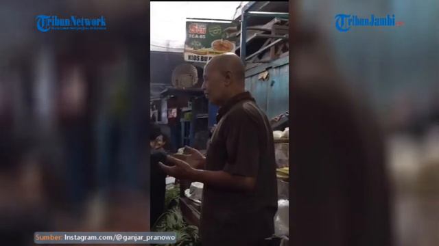 Aksi Ganjar Pranowo Blusukan ke Pasar Pantau Harga Bahan Pokok Jelang Lebaran смотреть онлайн