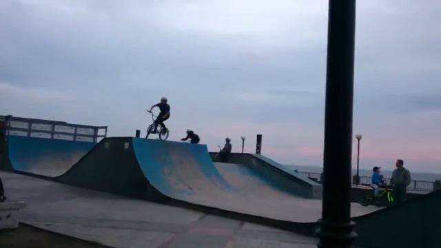 Трючки на BMX смотреть онлайн
