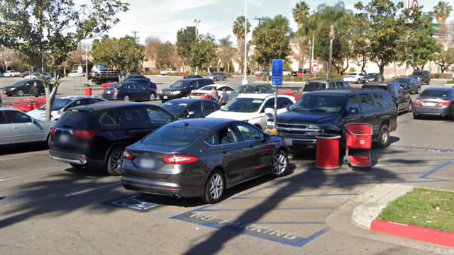 The Story of Ezequiel Romo: Blythe Street 13 Monster смотреть онлайн