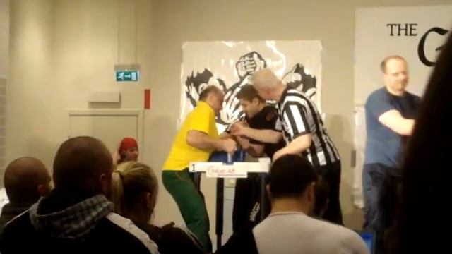 Golden Arm 2010 - Vidas Mikelionis, LIT vs Emil Lövstav, Sura Armsport смотреть онлайн