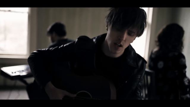 WILD - Hold Us Together (Acoustic) смотреть онлайн