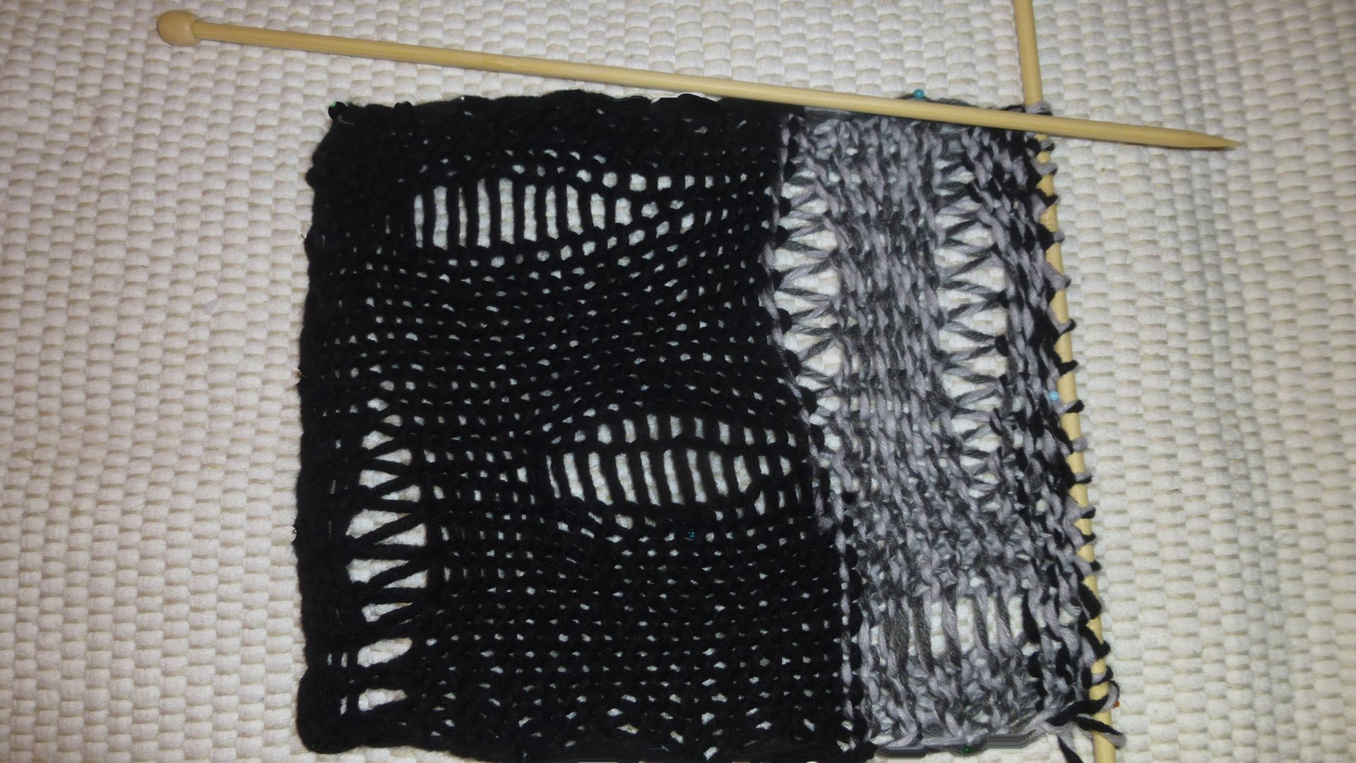 ТРЕНД - ЛАКШЕРИ РВАНЬ | Вяжем модные дырки для рваных свитеров | luxury рвань смотреть онлайн