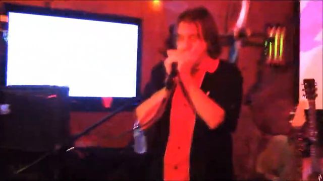 ~*Pat Bearden*~ covers "Flip Flop & Fly" By:C.Calhoun & J.Turner @The Island Grill 9-8-11~#2414~ смотреть онлайн
