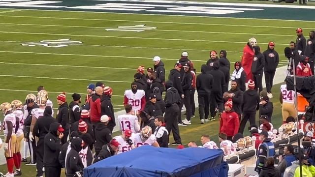 49ers Brock Purdy got hurt on this play vs Eagles смотреть онлайн