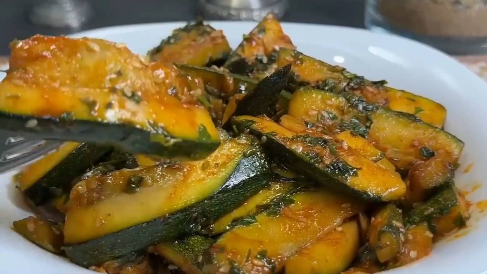 Закуска из кабачков | Закуска на сковороде смотреть онлайн