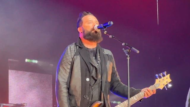 Skillet - "Feel Invincible" - Spirit Song 2023 - Kings Island - June 17th, 2023. смотреть онлайн