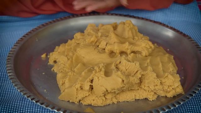 LOCAL PASTRY | Yummy and Smoked | Rural Cuisine смотреть онлайн
