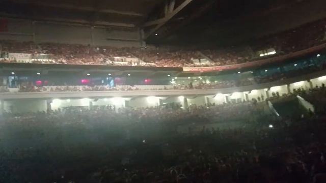 Перед концертом Depeche Mode, стадион Pierre-Mauroy (2017) смотреть онлайн