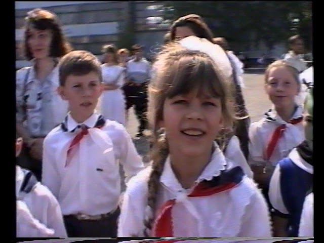 Клип Папа я хочу быть пионером смотреть онлайн