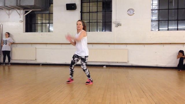 All About That Bass - Megan Trainor Crysis Remix Choreography by Lil-J смотреть онлайн