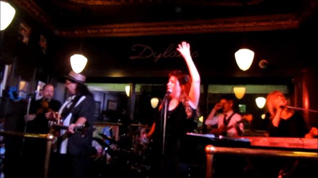 Pazman's Supersessions Featuring Jeanne & The Dreams - ROCK STEADY смотреть онлайн