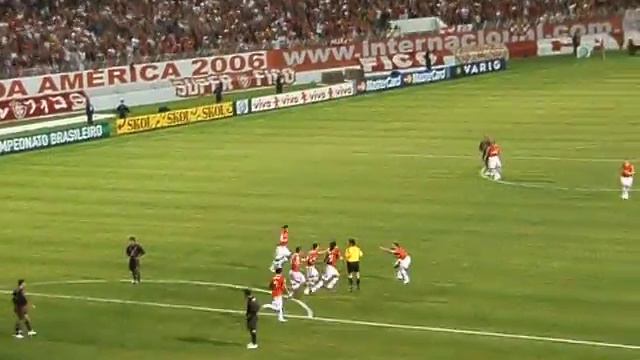 Gol de Fabiano Eller dia 10-09-06 смотреть онлайн