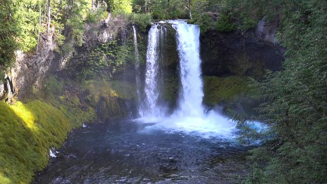 Oregon Cascades, USA In 4K (Ultra HD)