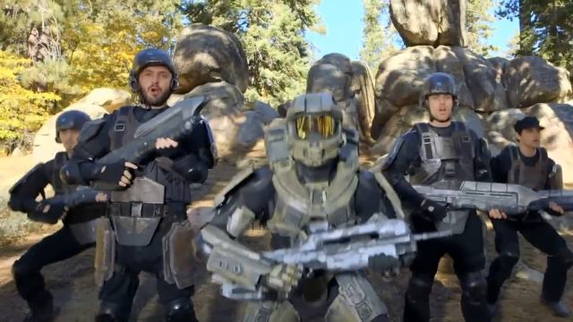 HALO 4 (Glad You Came The Wanted Parody) смотреть онлайн