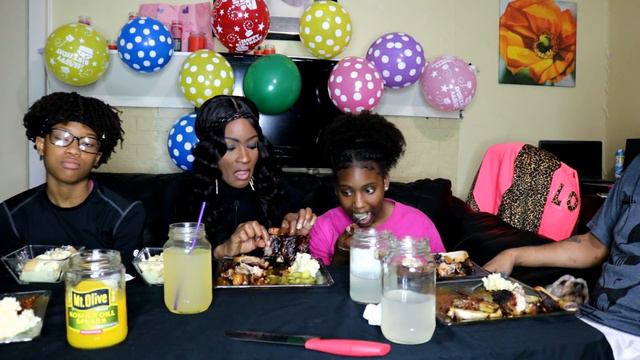 MY BIRTHDAY DINNER MUKBANG! SOUL FOOD SUNDAY!!