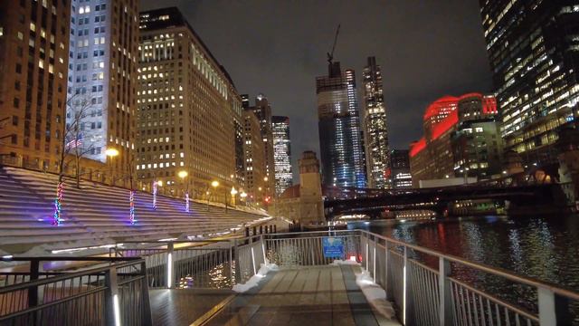 [4K] Chicago River Walk At Night - Binaural City Sounds Virtual Walking Tour 2022 смотреть онлайн