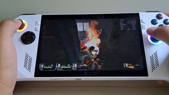 Asus ROG Ally / Left 4 Dead 2 Gameplay смотреть онлайн