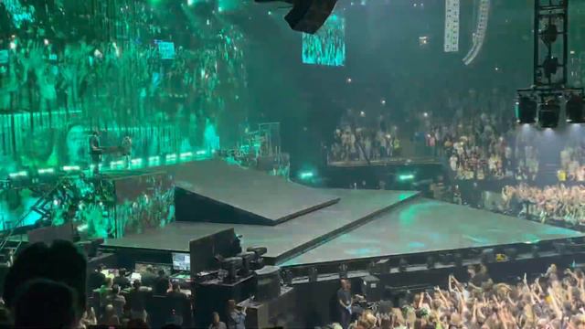 Everything I Wanted  - Billie Eilish - Live London 2022