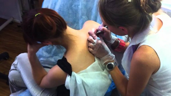 Делаем тату.